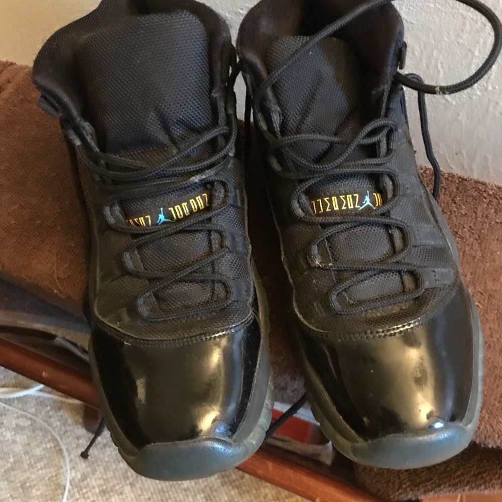 Air jordan 11 retro gs boys 378038-004 sz 6